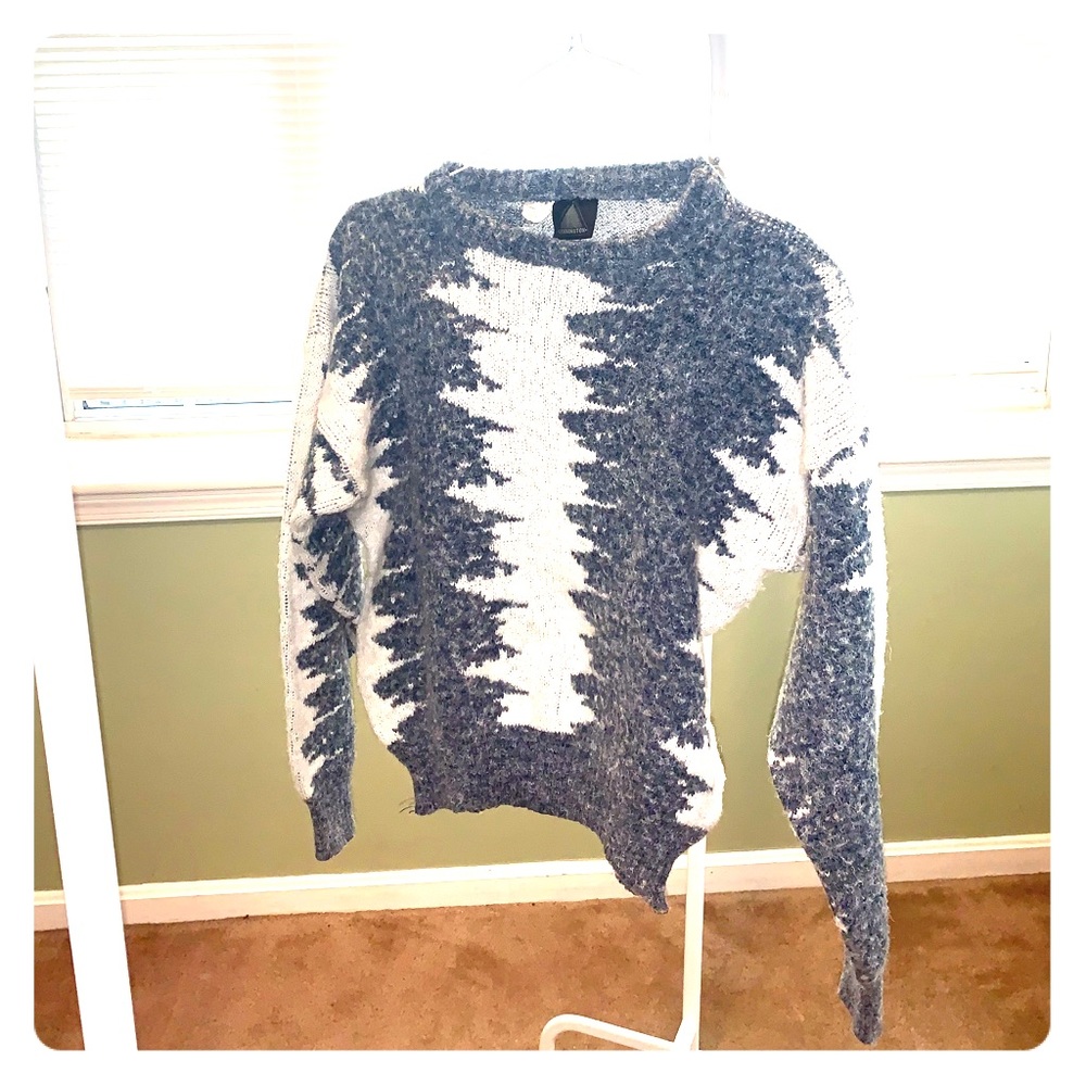 Women’s Blue White Sweater